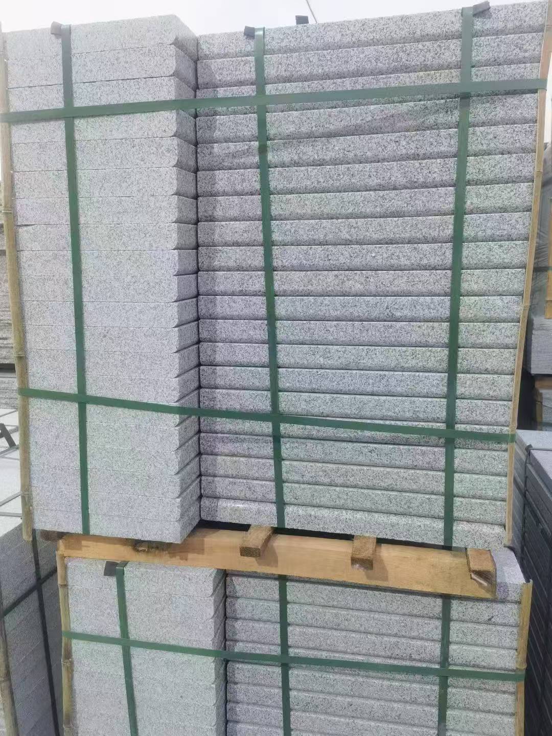 珠海 5公分芝麻白，倒斜角，室外楼梯踏步